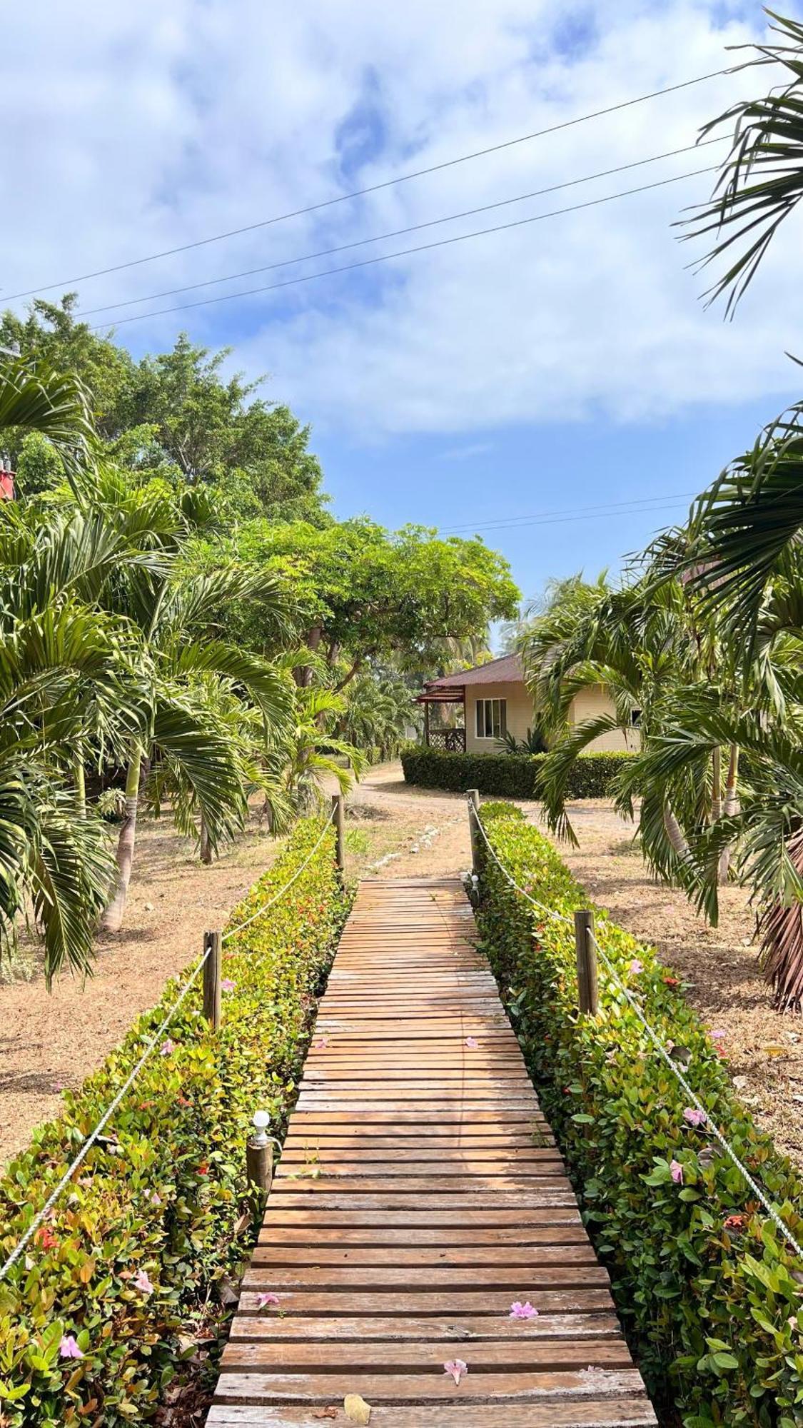 Playa Mandala Hotel